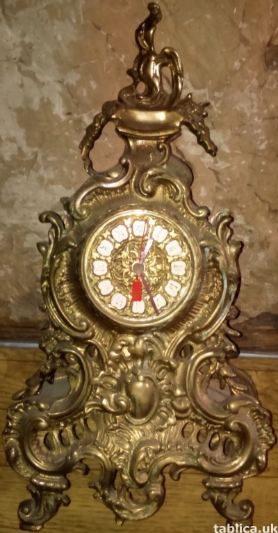 For Sale: Old Clock