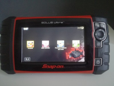 Snap on solus ultra diagnostic computer Model EESC318
