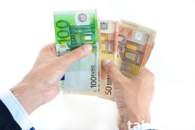 Oferujemy kredyt w przedziale od 5000 do 150.000.000 zl/ €