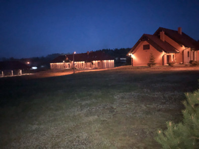 2 domy 1102m2 na działce 17000m2 super cena tylko 450 GBP 1m
