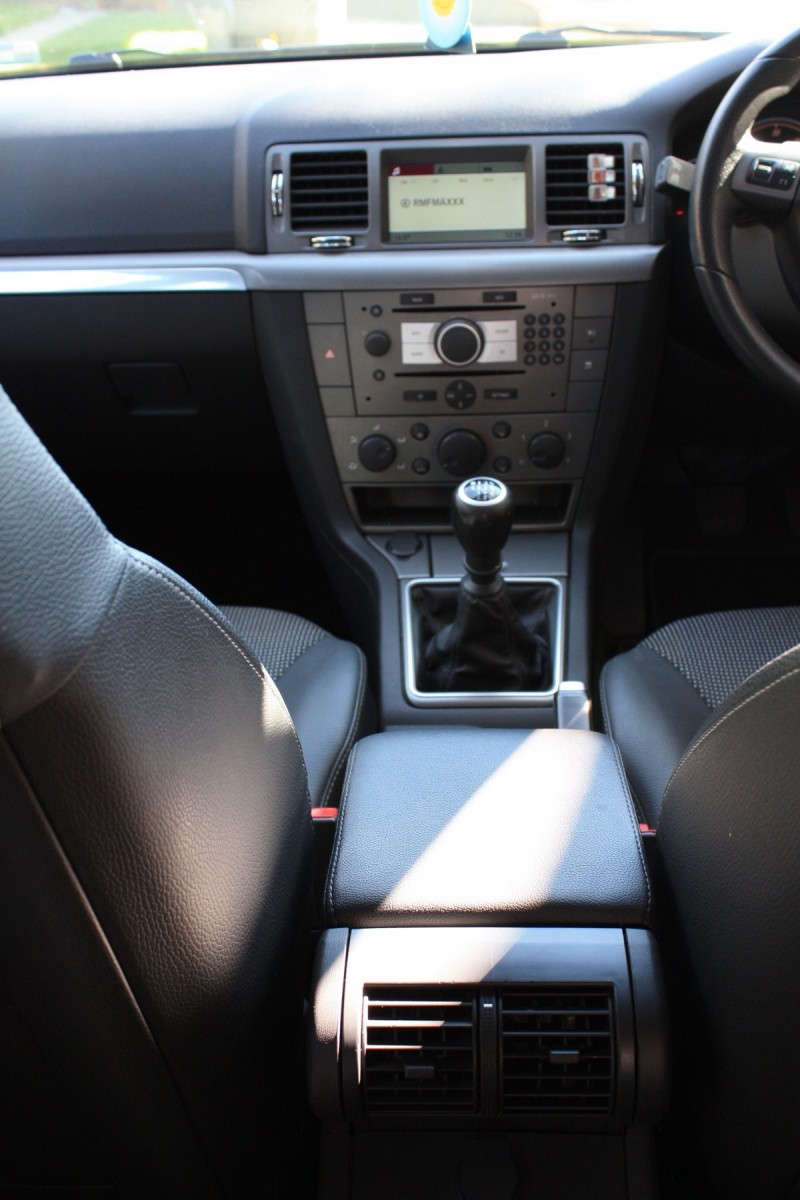 2005 Vectra C SRI NAV 3.0 CDTI 184KM 13