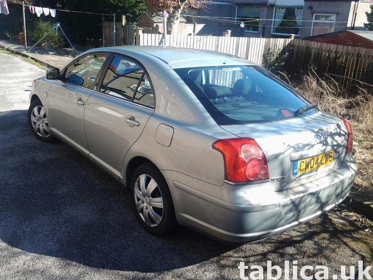 Toyota Avensis T25 D4D 2004 igła 1