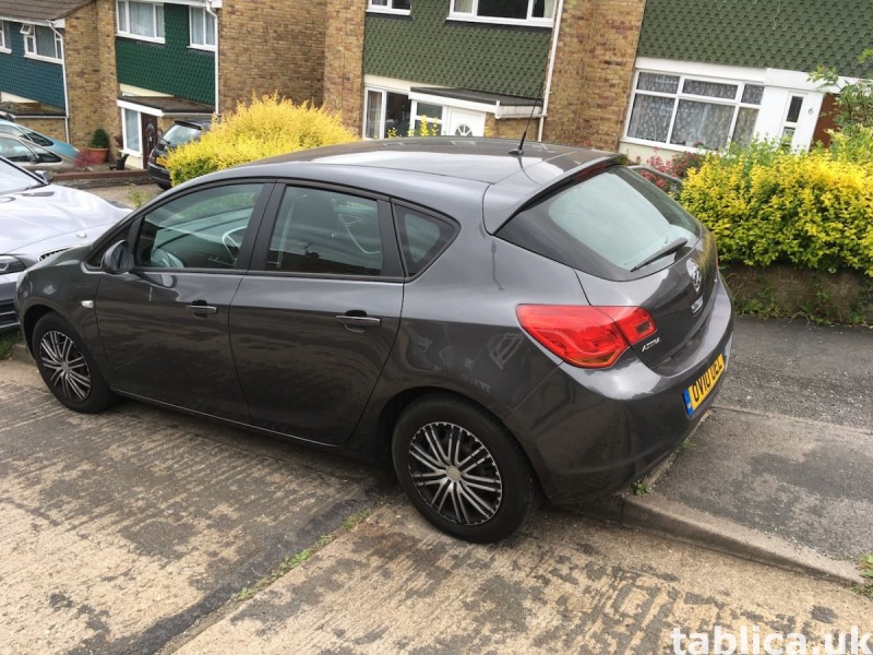Vauxhall Astra J, 2010, 1.6L benzyna, 74,800 mil, £3,199 3