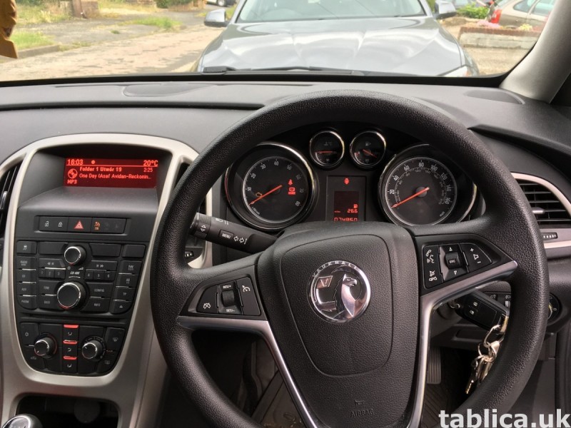 Vauxhall Astra J, 2010, 1.6L benzyna, 74,800 mil, £3,199 4