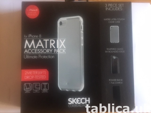 Etui Iphone 8 +dodatki 0