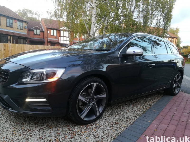 Volvo V60 R-design LUX Nav 1