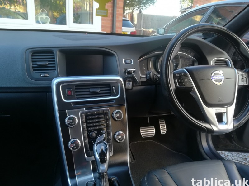 Volvo V60 R-design LUX Nav 10