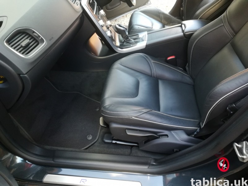 Volvo V60 R-design LUX Nav 13