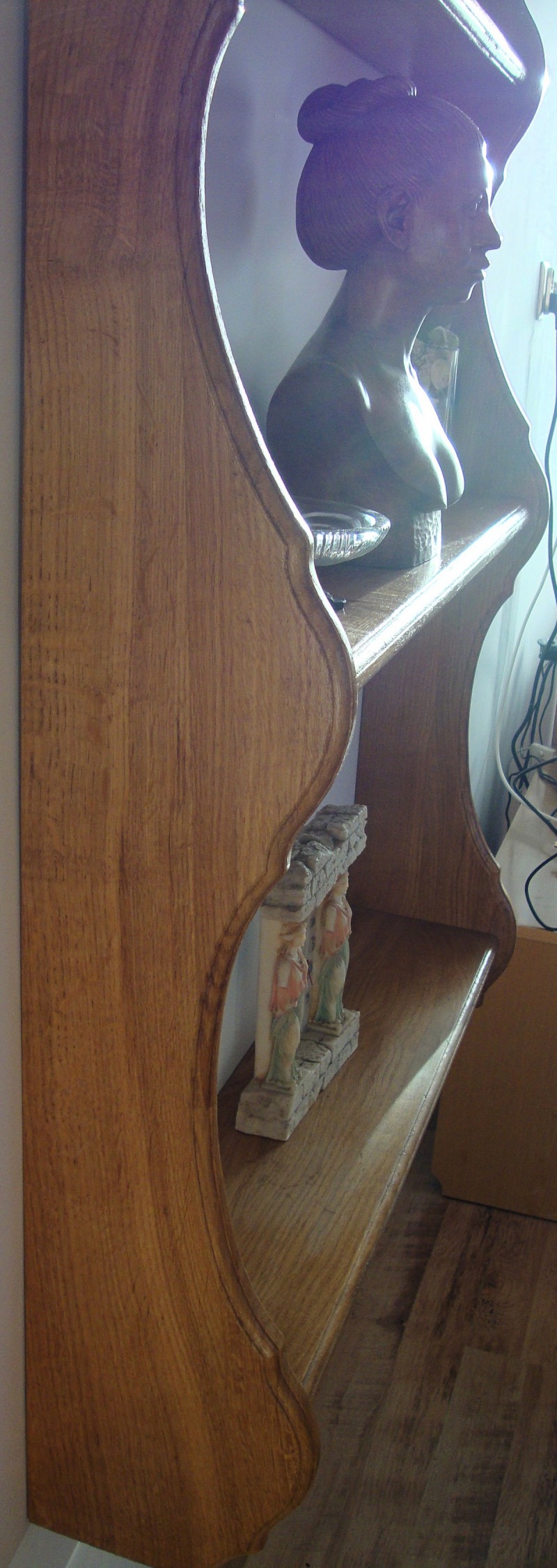 For Sale: The Oak Shelf - Solid Wood !!! 3