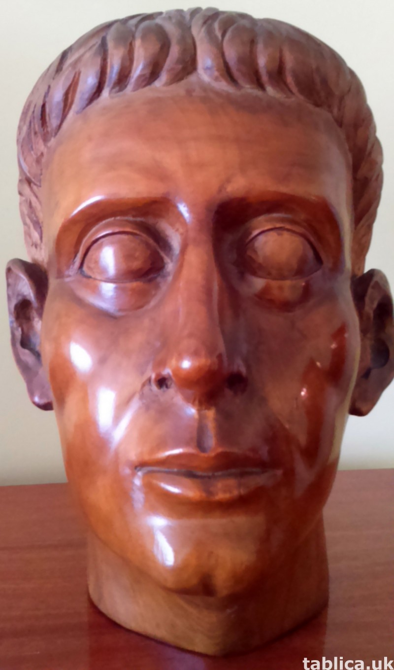 For Sale: Wood Sculpture: Roman Head - Solid Wood !!! 0