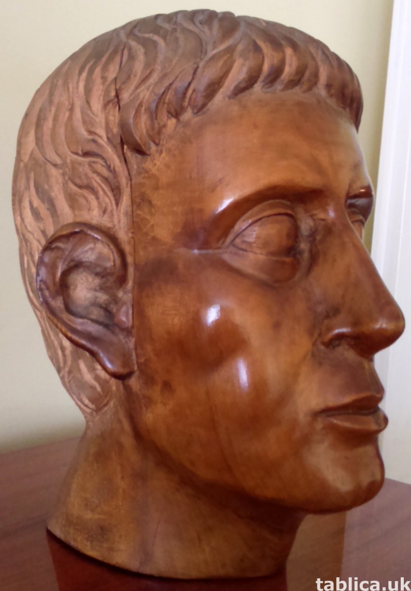 For Sale: Wood Sculpture: Roman Head - Solid Wood !!! 1