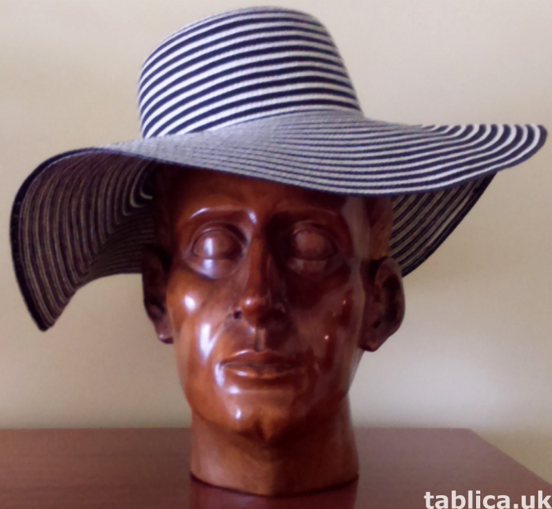 For Sale: Wood Sculpture: Roman Head - Solid Wood !!! 4