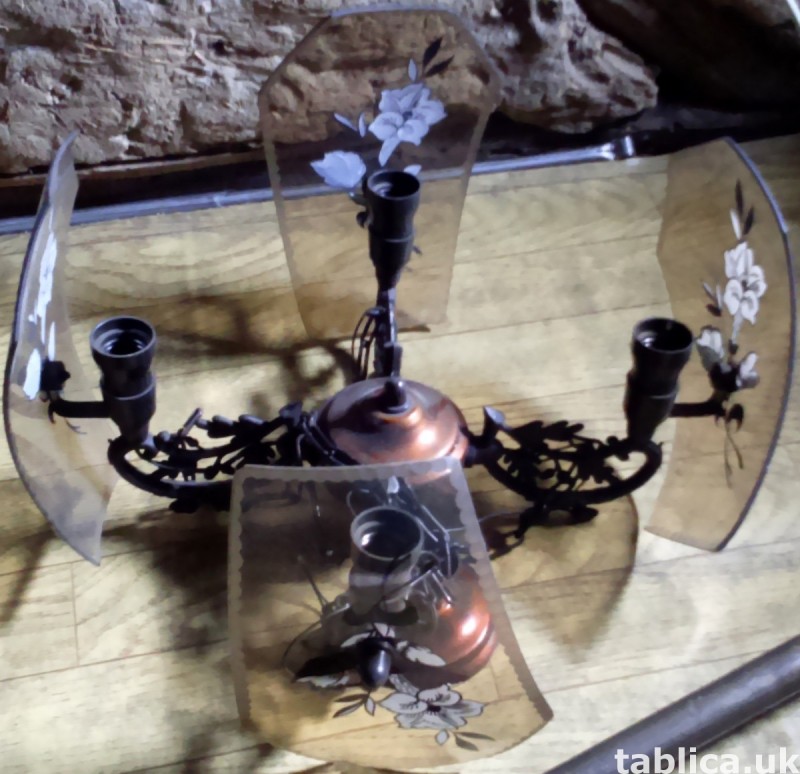 For Sale: Lamp 0