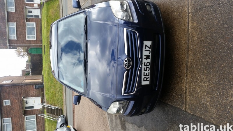 Toyota Avensis Tspirit 2.2 1