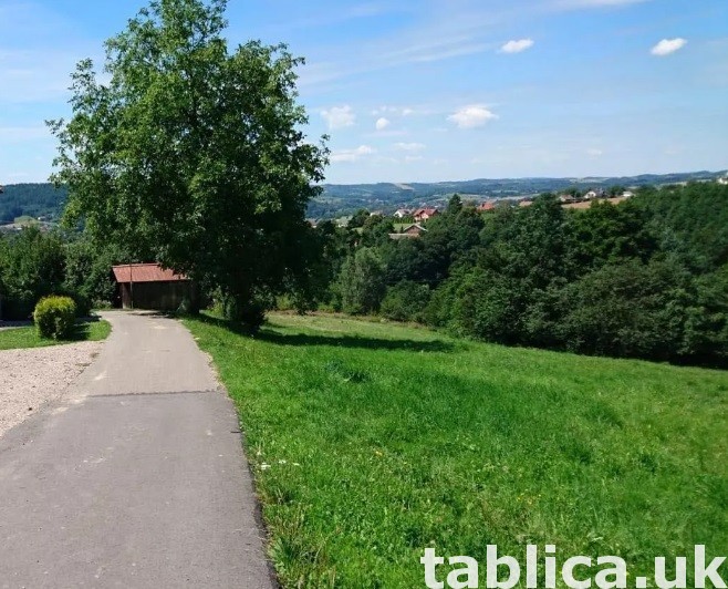 Działka budowlana z warunkami zabudowy 1