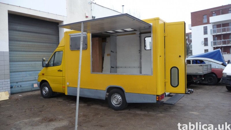 Food Trucki - zabudowy i przebudowy samochodów 9