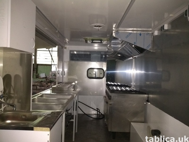 Food Trucki - zabudowy i przebudowy samochodów 13