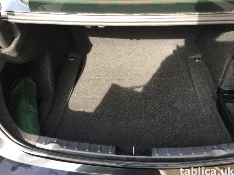 BMW 318d, brilliant condition. 14