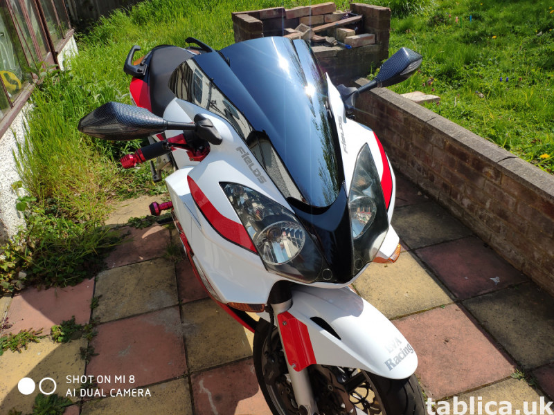 Honda VFR 800 V-tec 9