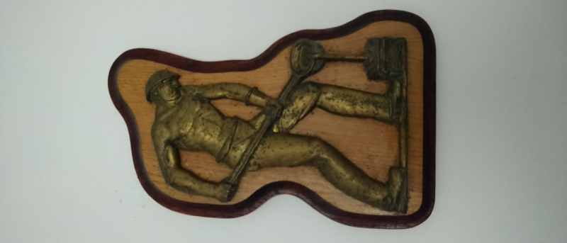Cast Brass OLD and BEAUTIFUL 3