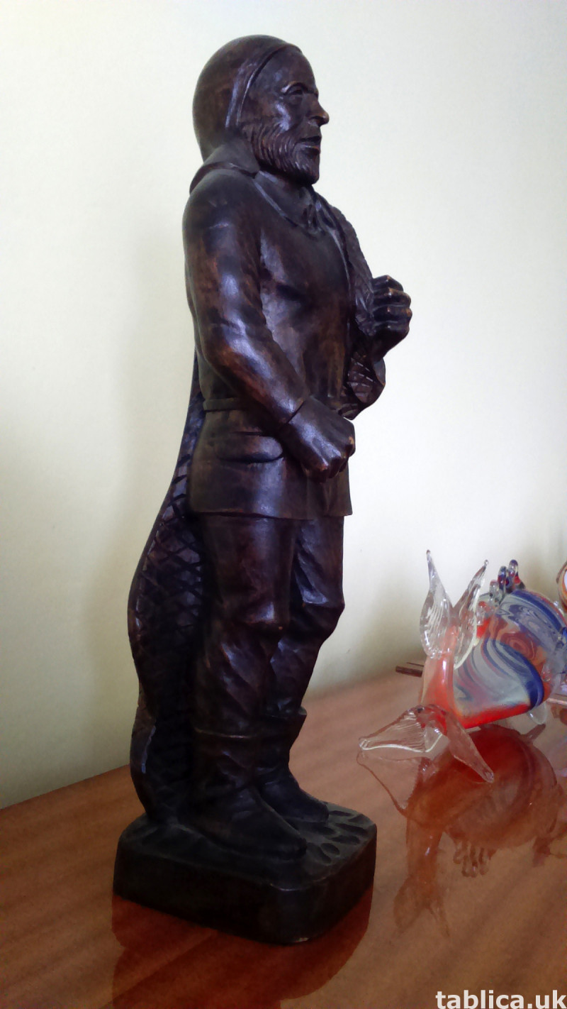 Sculpture: Fisherman - Solid Wood 1