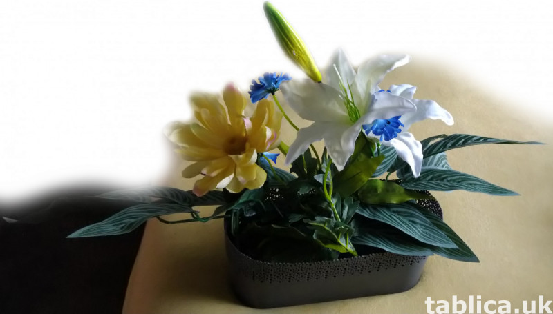 Artificial Flowers-Decorate Your House, Balcony, Gazebo..NEW 3
