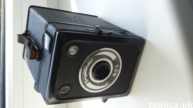 Antique Voigtlander BOX Camera from 1939 0