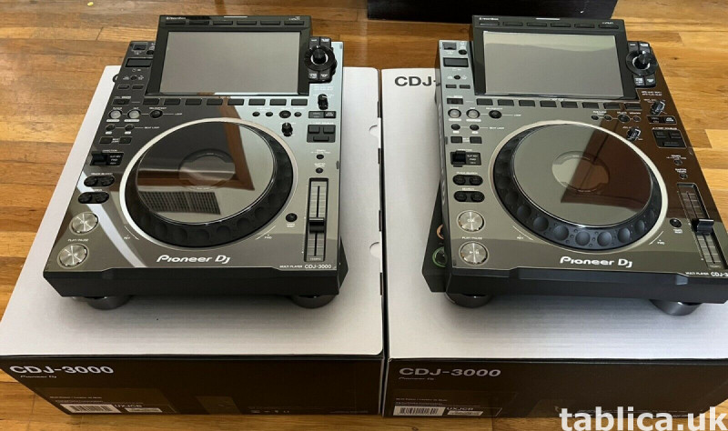 Pioneer CDJ-3000, Pioneer CDJ-2000NXS2, Pioneer DJM-900NXS2 1