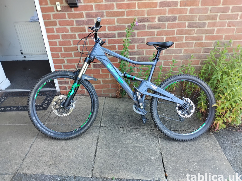 SECOND HAND ORANGE PATRIOT FOR SALE 0