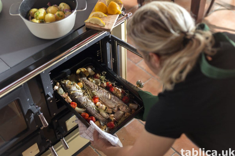 Solidne kuchnie węglowe z szamotowym paleniskiem. 8